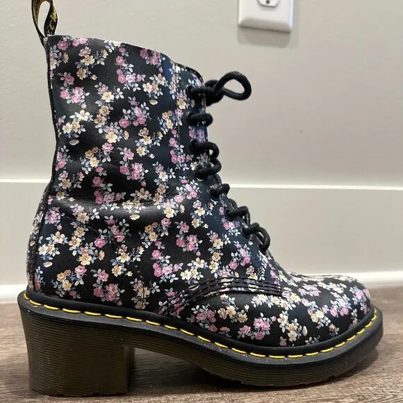 NWOT Dr. Martens RARE Floral Mini Tydee Clemency Heeled Lace-up Boot - Picture 2 of 7